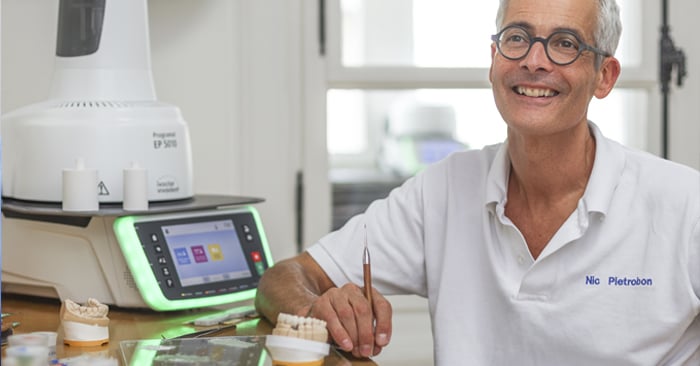 Sulla storia della tecnologia di pressatura: l'avanguardia per il settore dentale e anche per Nicola Pietrobon